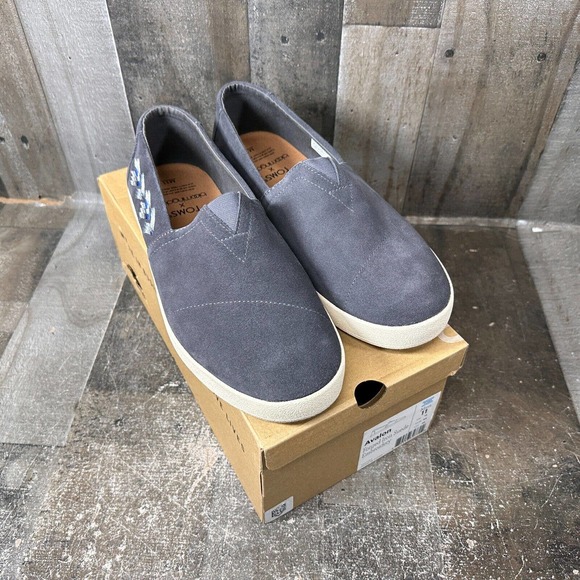 TOMS Bloomingdales Men\'s Slip On Loafer Size‎ 11 Gray Suede Emboidered Shoe main image 11